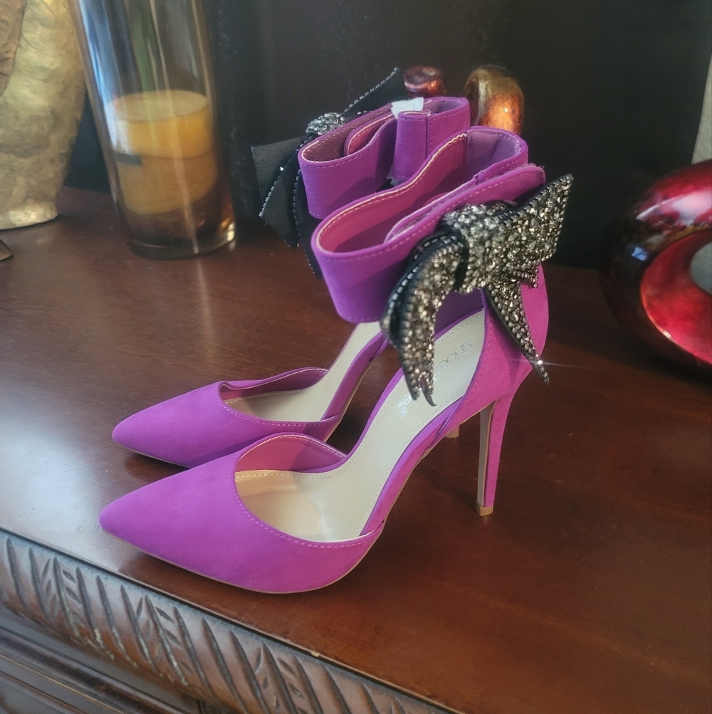 Brand new heels